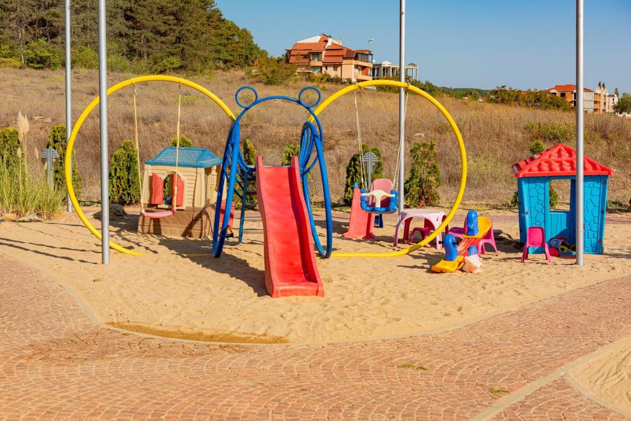 Menada Sozopol Apartments Buitenkant foto